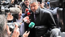 Не допуснаха Любо Пенев на конгреса, заплаши с бойкот