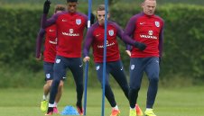 Оуен: Англичаните трябва да играят без страх