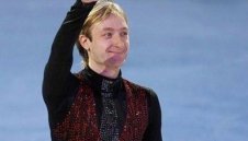 Евгени Плюшченко ще продължи кариерата си до игрите в Пьончан