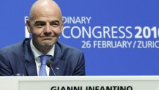 От чистач на влакове до властелин на футбола