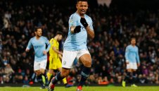 Ман Сити се забавлява! 9:0 срещу клетия Бъртън