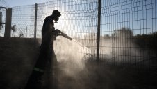 Пожар уплаши феновете на Световното първенство 