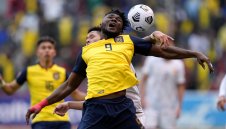 Жорди Кайседо титуляр срещу Лео Меси и Аржентина