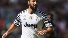 Юве подлага "прасето" Игуаин на строга диета