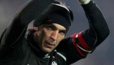 Дженоа ще препъне още много отбори, сигурен е Буфон