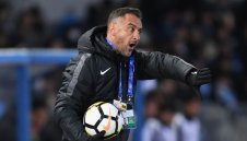 Фаворитът за треньор на Евертън отпадна от сметките