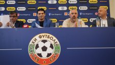 Гонзо бесен, развъртя метлата в БФС