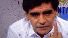 Марадона ще съди бившата си съпруга