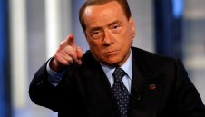 Берлускони: Форца Юве