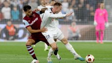 Чуковете вдигат заплатата на ключов халф