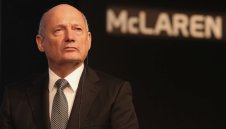 Рон Денис напусна Макларън