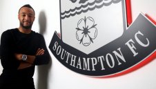 Саутхемптън даде 10 милиона за крило
