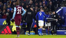 Лестър се справи с Чуковете, но загуби Варди