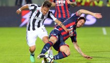 Нова брилянтна задна ножица закопа Юве + ВИДЕО