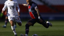 Неймар "замрази" преговорите с ПСЖ, чака оферта от Барсa