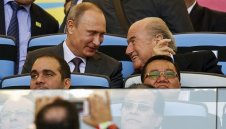 Путин поздрави победителя Сеп Блатер