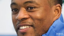 Патрис Евра: Отсъствието на Фърдинанд е страхотна новина 