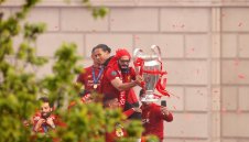 Той е легенда: Алисон ще бъде сред най-великите в историята на Ливърпул