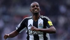 Медицинските тестове на Исак започнаха