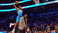 Прескочиха Шак по време на състезанието по забиване