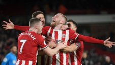 ВАР отне точка на Уест Хям срещу Остриетата