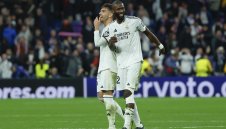 Реал Мадрид дава нов договор на откритието си