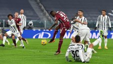 По навик: Юве победи Торино с гол в края 