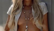 Сър Пол МакКартни се закача с жената на Роби Кийн