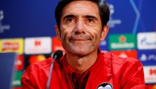 Във Валенсия знаят как да бият на "Олд Трафорд"