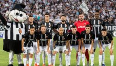 Локо Пловдив загуби от Страсбург с 10 души