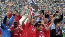 Карлето е "топъл" треньор като Дон Юп, а Пеп е "студен" като ван Гаал