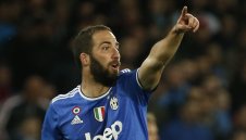 Игуаин: Здраво сме респектирали Барса, сигурен съм