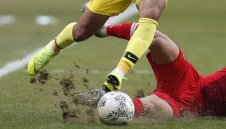 В Китай отложиха рестарта на футбола