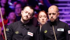 Среднощен маратон прати Ястреба на финал срещу Тръмп