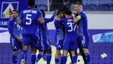 Левски размаза Локо Пловдив в дербито на кръга и се върна на победния път