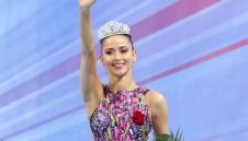 Злато за България в Минск: Невяна Владинова първа на обръч + ВИДЕО