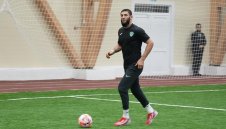 Хамзат Чимаев хвърли сянка върху Роналдо с футболните си умения