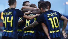 Голям Интер обърна Пескара за първа победа