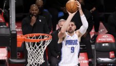 Орландо се раздели със звездите си, Вучевич отиде в Чикаго