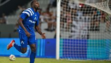 Левски чака милиони! "Сините" получиха оферти за две от новите си звезди