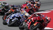 Алекс Маркес спря победната серия на брат си Марк