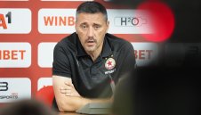 ЦСКА е трагичен, май е време Керкез да се маха