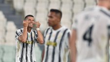 В Испания: Роналдо няма да ходи в Барселона