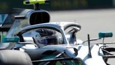 Ботас спечели хаоса в Баку и ще тръгне пръв, драма за Льоклер