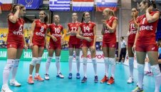 Браво! "Лъвиците" биха Украйна и се изравниха с Русия