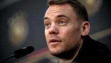 Нойер иска 5-годишен договор от Байерн