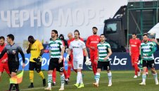 Черно море влезе в топ 6 след успех над Царско село