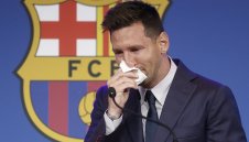 Меси: Лъжа е, че съм искал увеличение на заплатата