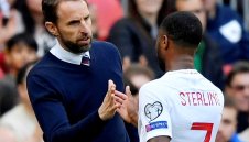 Тотнъм ще покани Саутгейт в случай, че Почетино напусне