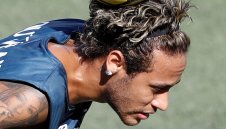 ФИФА реши: Трансферът на Неймар е законен!